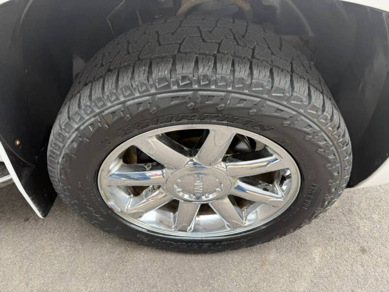 2013 GMC Yukon Denali