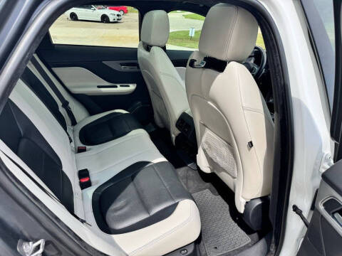 2020 Jaguar F-PACE S