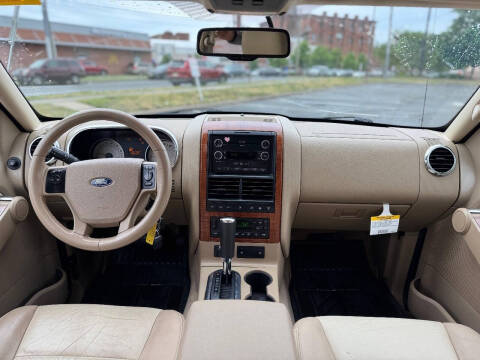 2010 Ford Explorer Eddie Bauer
