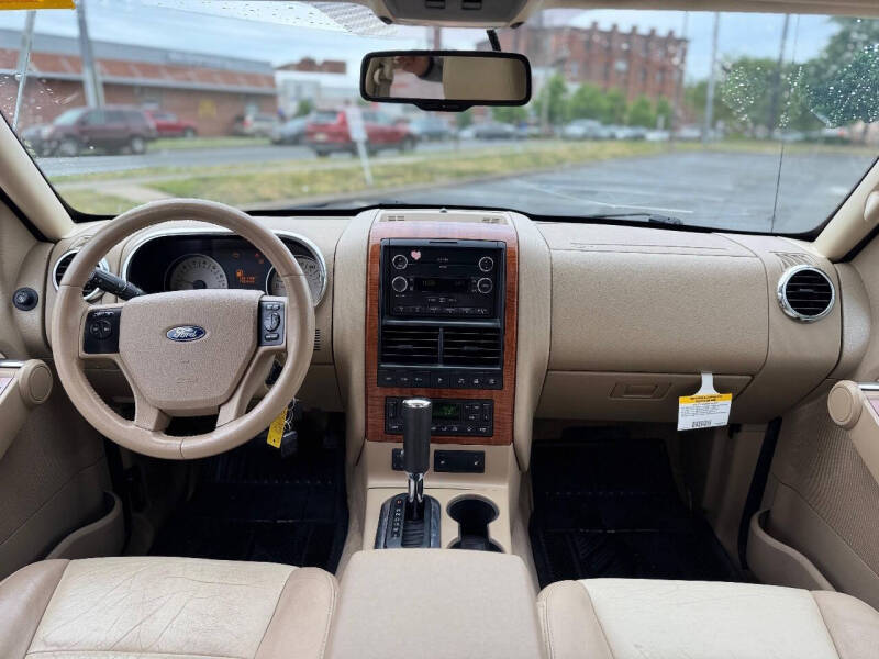 2010 Ford Explorer Eddie Bauer