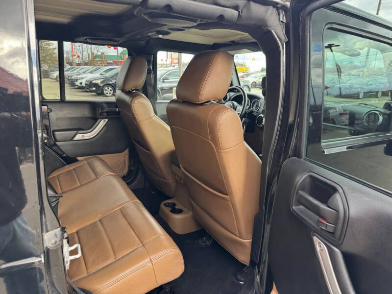 2011 Jeep Wrangler Unlimited Sahara