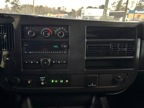 2017 Chevrolet Express 2500