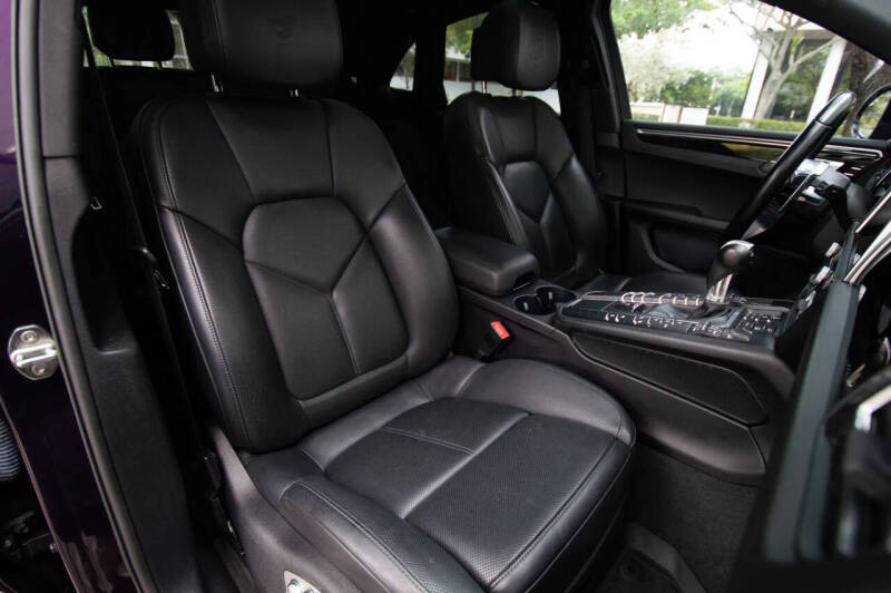 2021 Porsche Macan