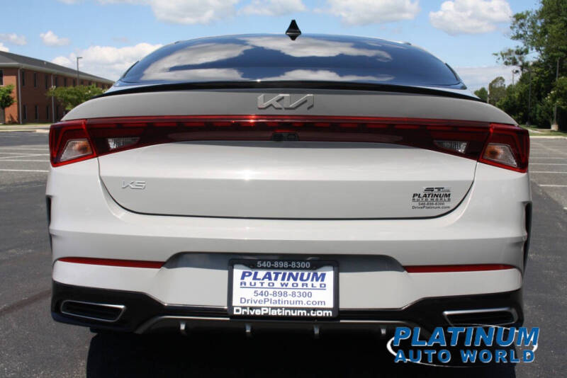 2024 Kia K5 GT-Line