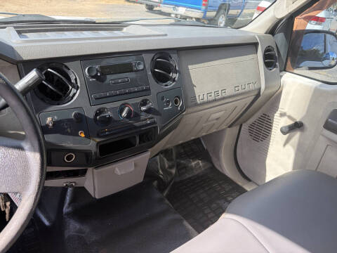 2008 Ford F-350 Super Duty XL