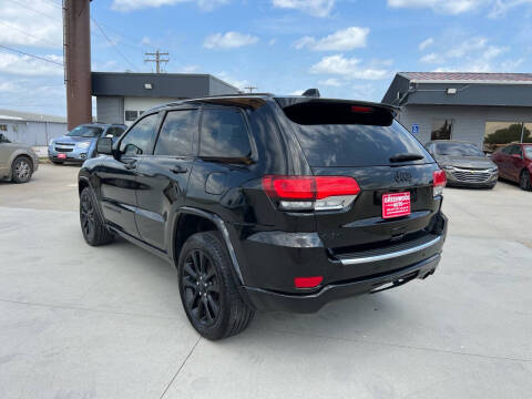 2018 Jeep Grand Cherokee Altitude