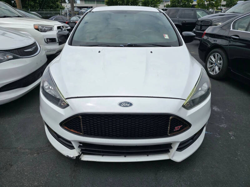 2017 Ford Focus ST