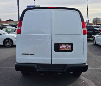 2017 Chevrolet Express 2500