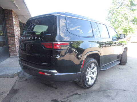 2022 Jeep Wagoneer