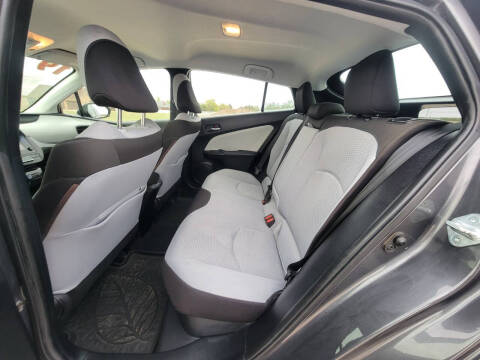 2019 Toyota Prius LE AWD-e