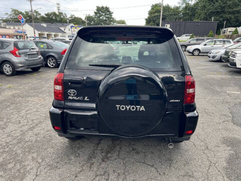 2005 Toyota RAV4