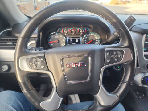 2017 GMC Yukon XL SLT