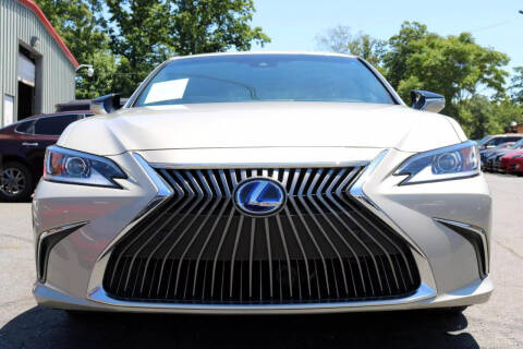 2021 Lexus ES 300h