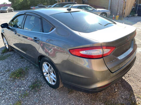 2013 Ford Fusion SE