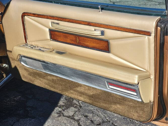 1970 Lincoln Continental