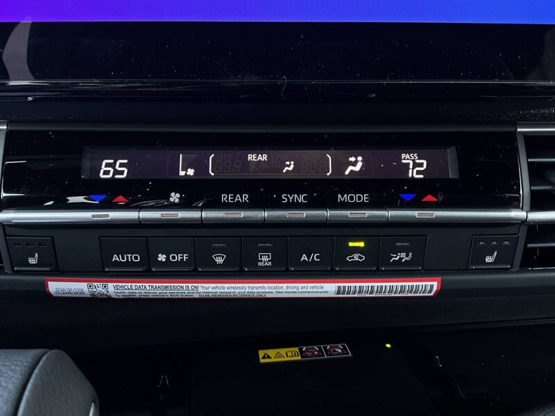 2026 Toyota Sienna Woodland Edition