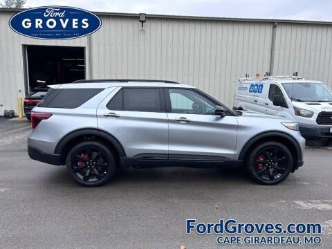 2023 Ford Explorer for sale at Ford Groves in Cape Girardeau MO