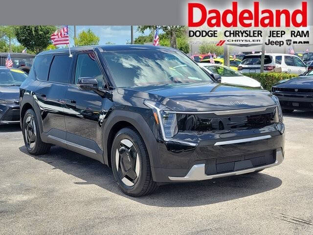 2026 Kia EV9 Light Long Range
