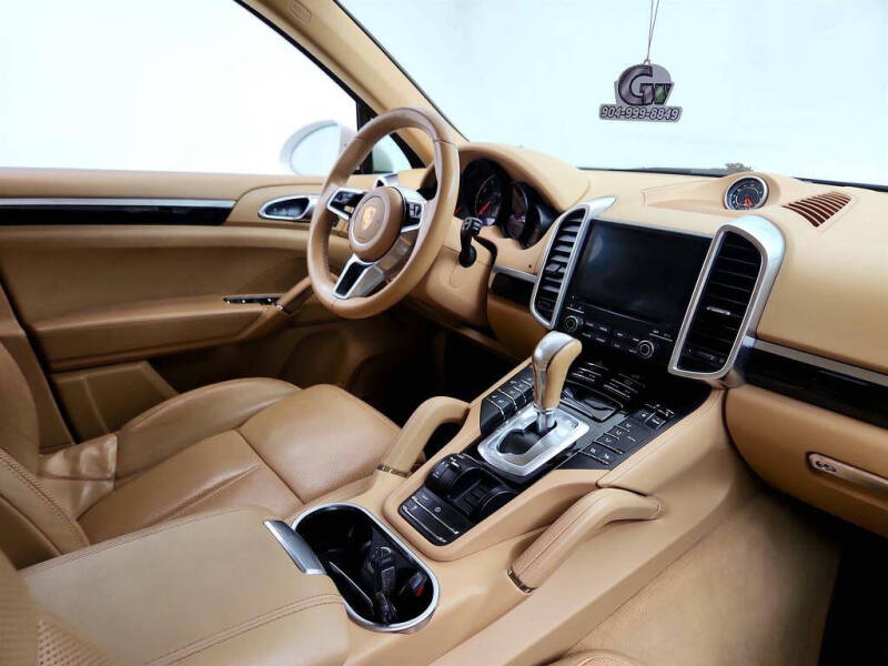 2017 Porsche Cayenne