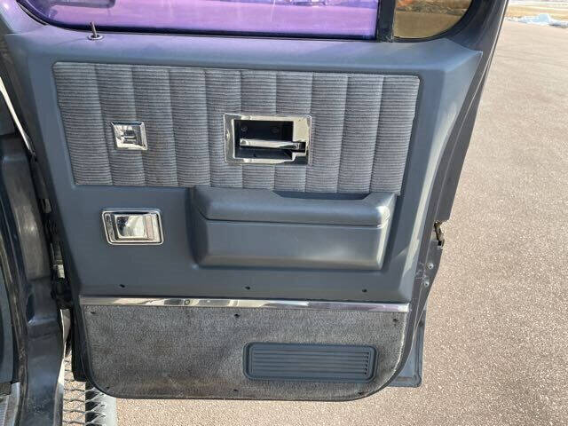 1990 GMC Suburban V1500