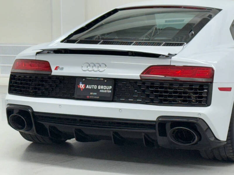 2022 Audi R8 5.2 V10 performance