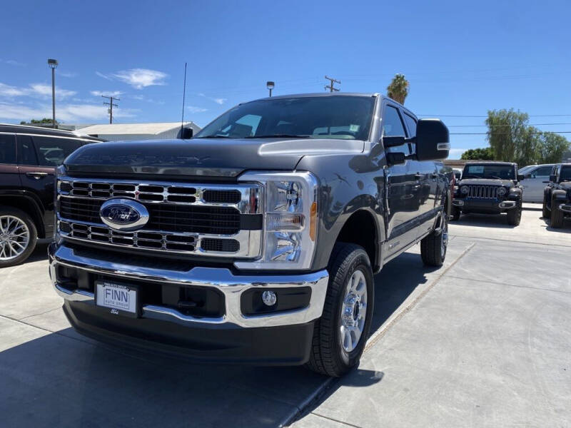 2023 Ford F-350 Super Duty XLT's photo