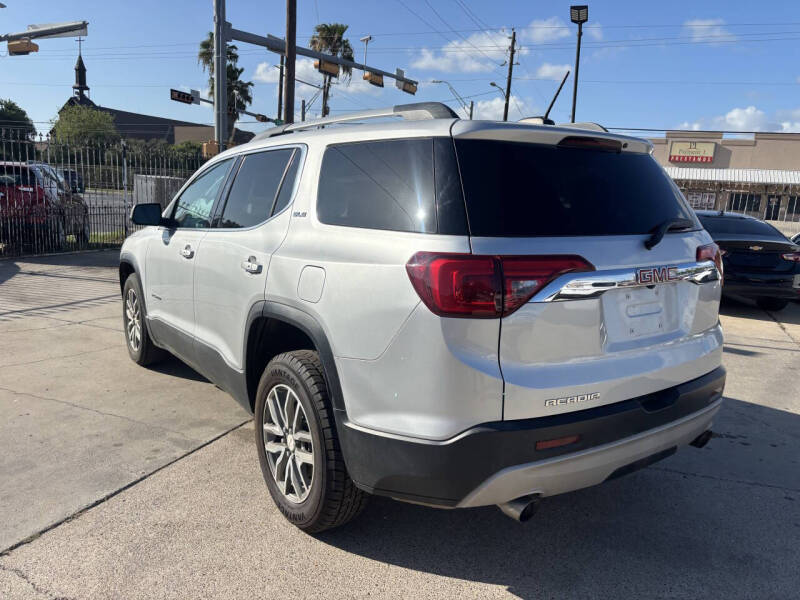 2019 GMC Acadia SLE-2