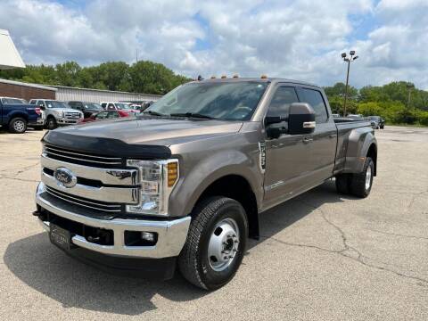 2019 Ford F-350 Super Duty for sale at Auto Mall of Springfield in Springfield IL