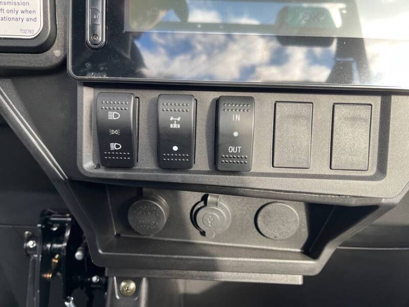 2025 Massimo T-BOSS 560