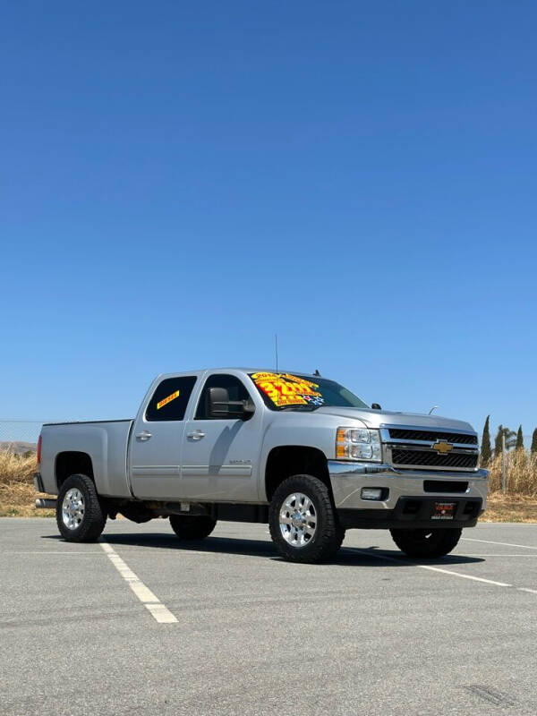 2014 Chevrolet Silverado 2500HD for sale at Valdez Auto Sales in Gonzales CA