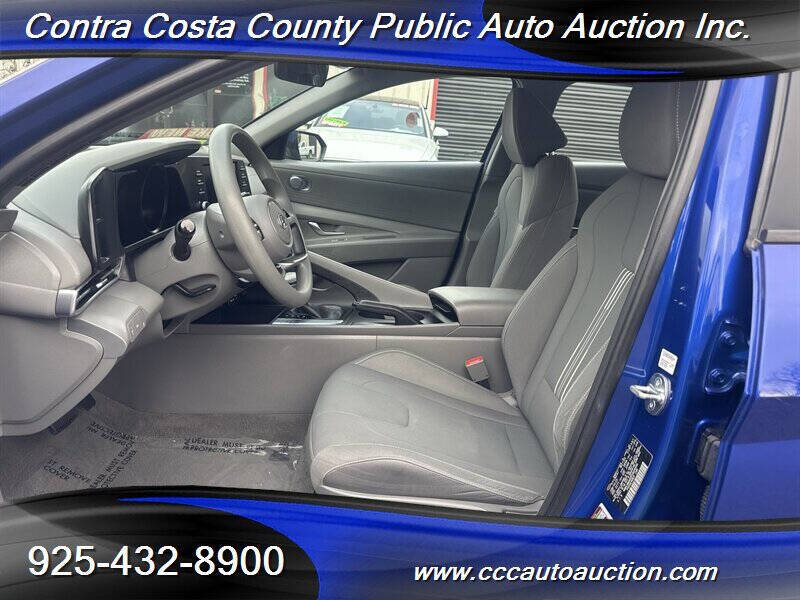 2023 Hyundai Elantra SEL