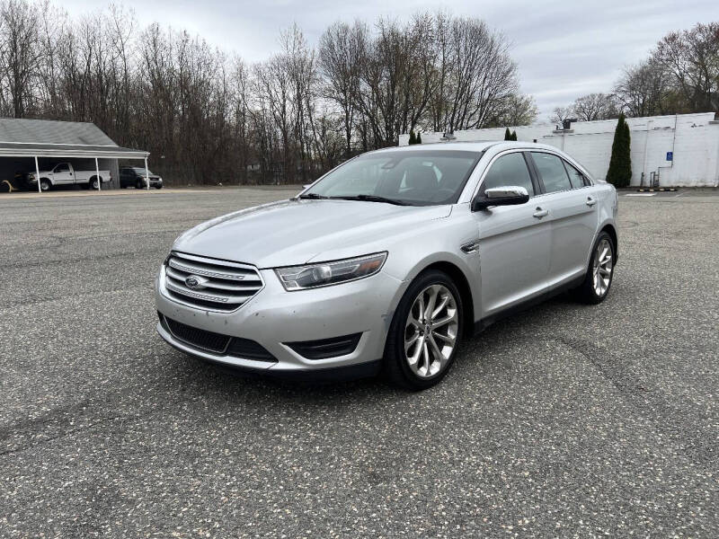 2015 Ford Taurus Limited