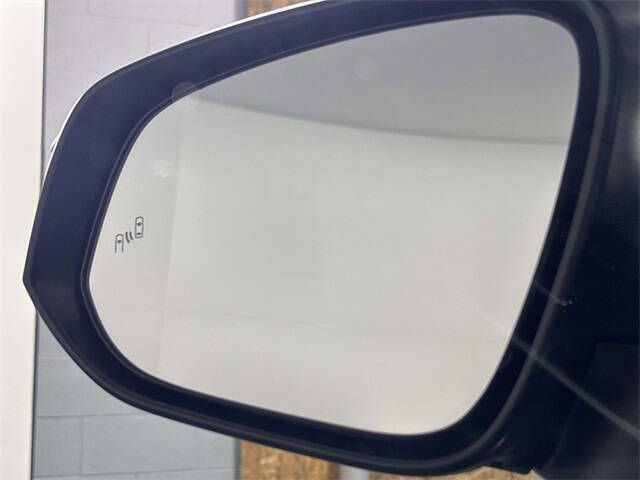 2024 Toyota Venza XLE