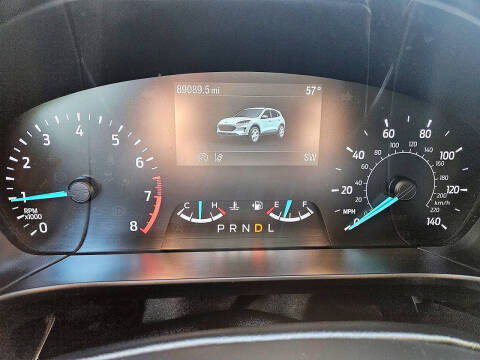 2020 Ford Escape SE