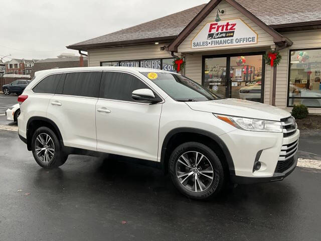 2019 Toyota Highlander LE