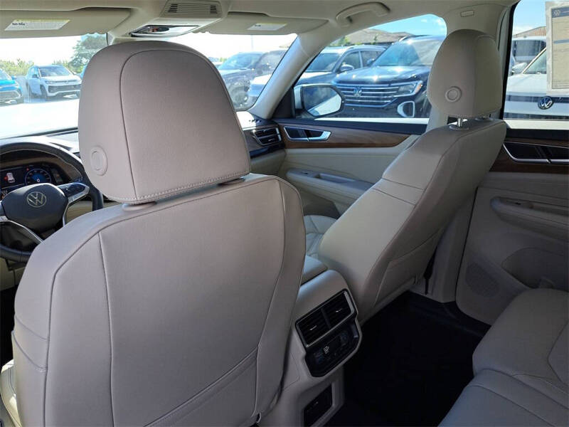 2026 Volkswagen Atlas SE