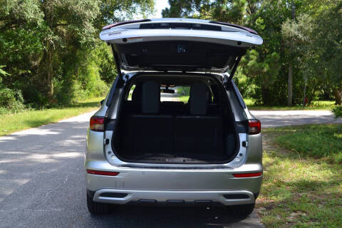 2022 Mitsubishi Outlander SE
