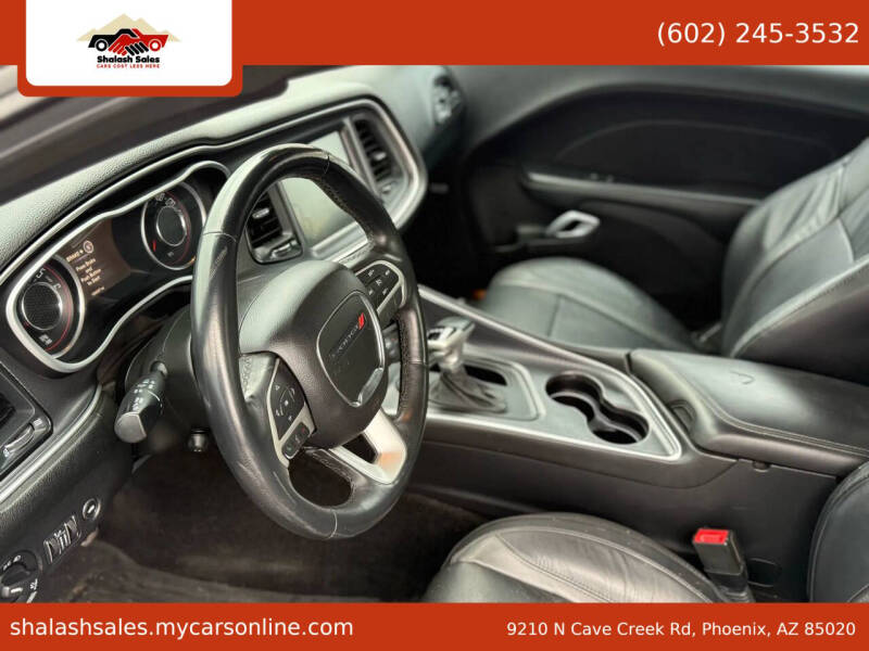 2015 Dodge Challenger SXT Plus