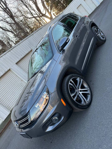 2013 Volkswagen Tiguan S 4Motion