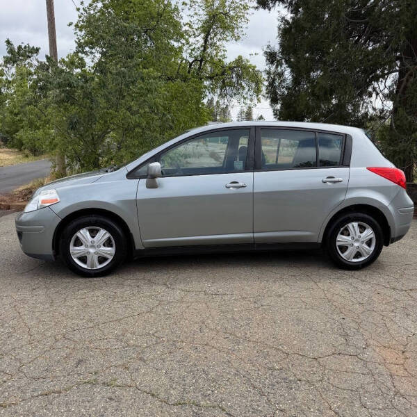 2010 Nissan Versa 1.8 S