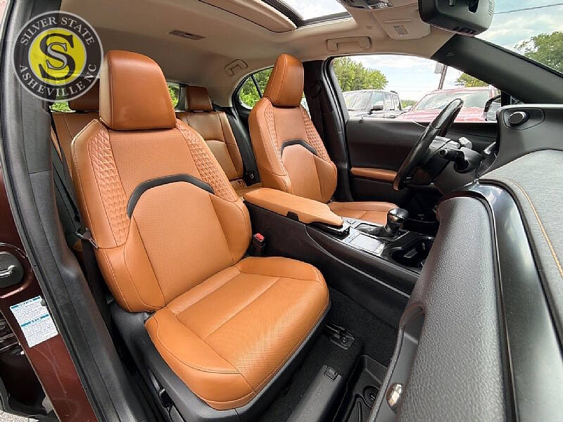 2020 Lexus UX 250h
