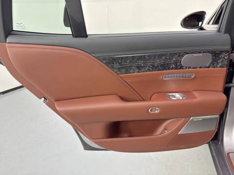 2024 Genesis G90 3.5T e-Supercharger