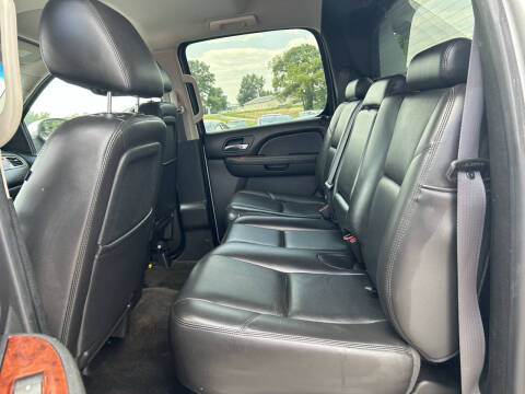 2011 Chevrolet Avalanche LTZ