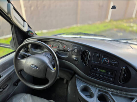 2007 Ford E-Series E-450 SD