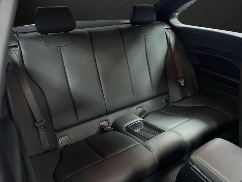 2017 BMW 2 Series 230i