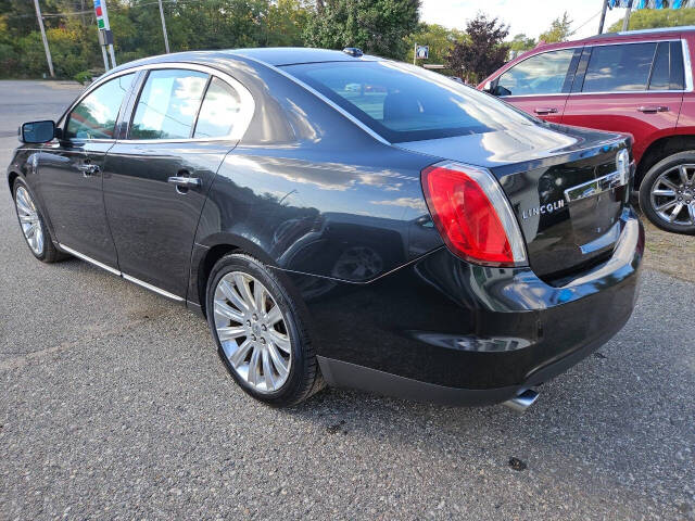 2010 Lincoln MKS for sale at DANGO AUTO SALES in HOWARD CITY, MI