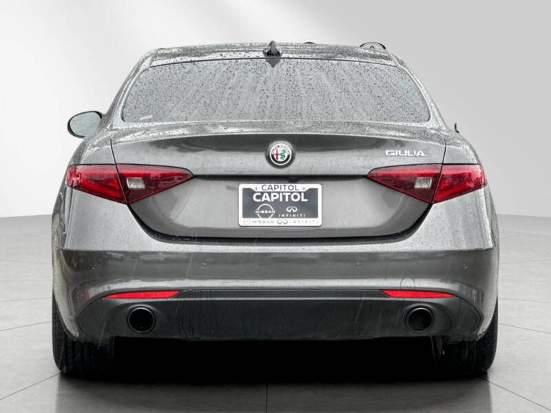 2022 Alfa Romeo Giulia Ti