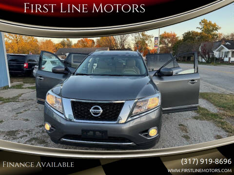 2015 Nissan Pathfinder for sale at First Line Motors in Jamestown IN