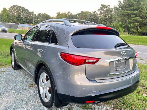 2011 Infiniti FX35