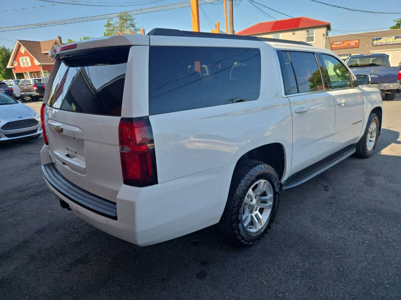 2018 Chevrolet Suburban LT